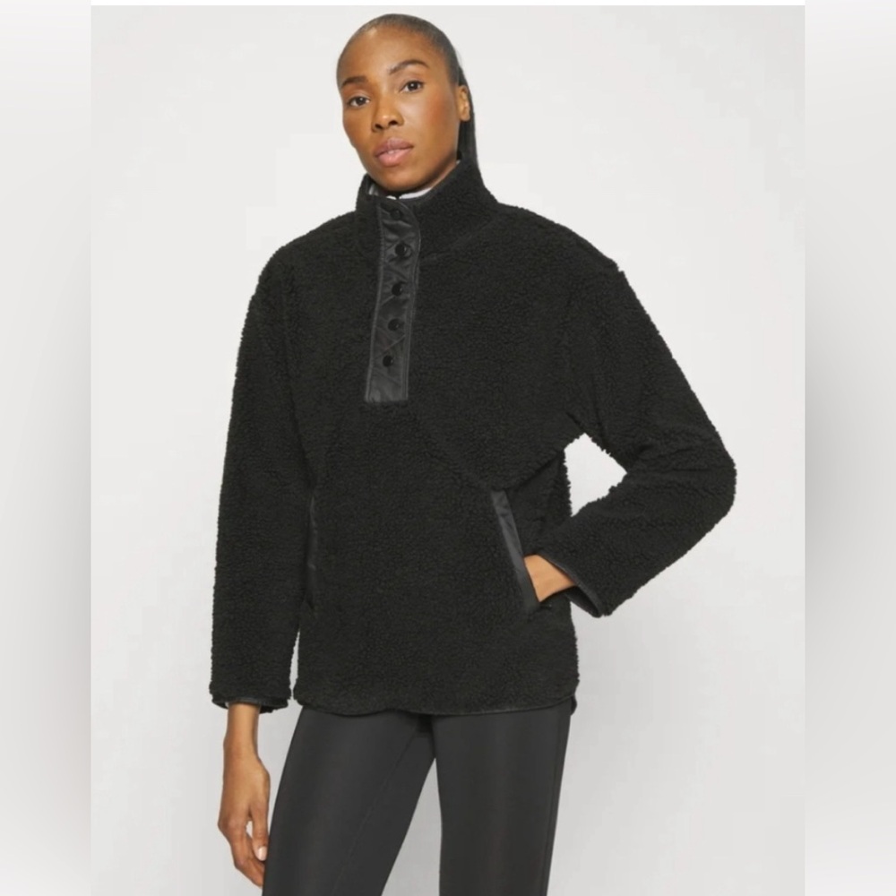 Athleta | Cozy Sherpa Snap Sweatshirt | Black
